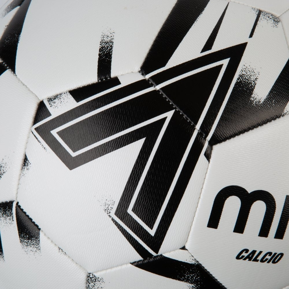 Mitre Calcio Training Ball