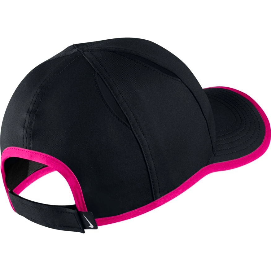 Nike Aerobill Featherlite