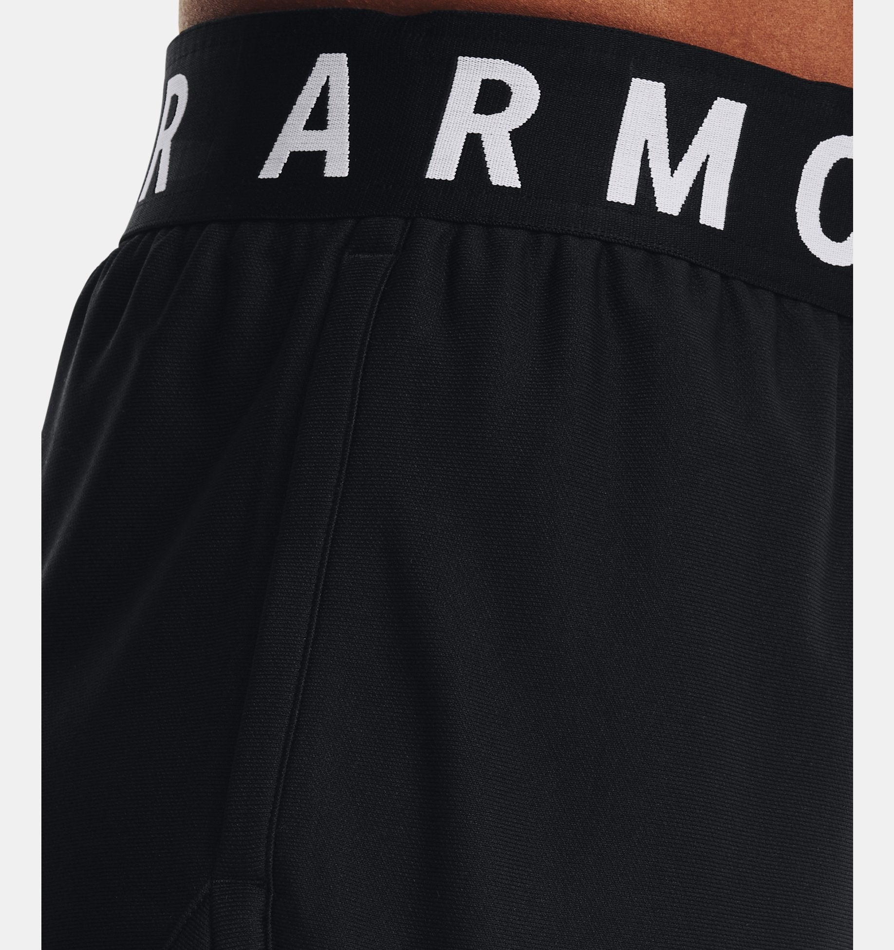 Under Armour Play " Shorts
