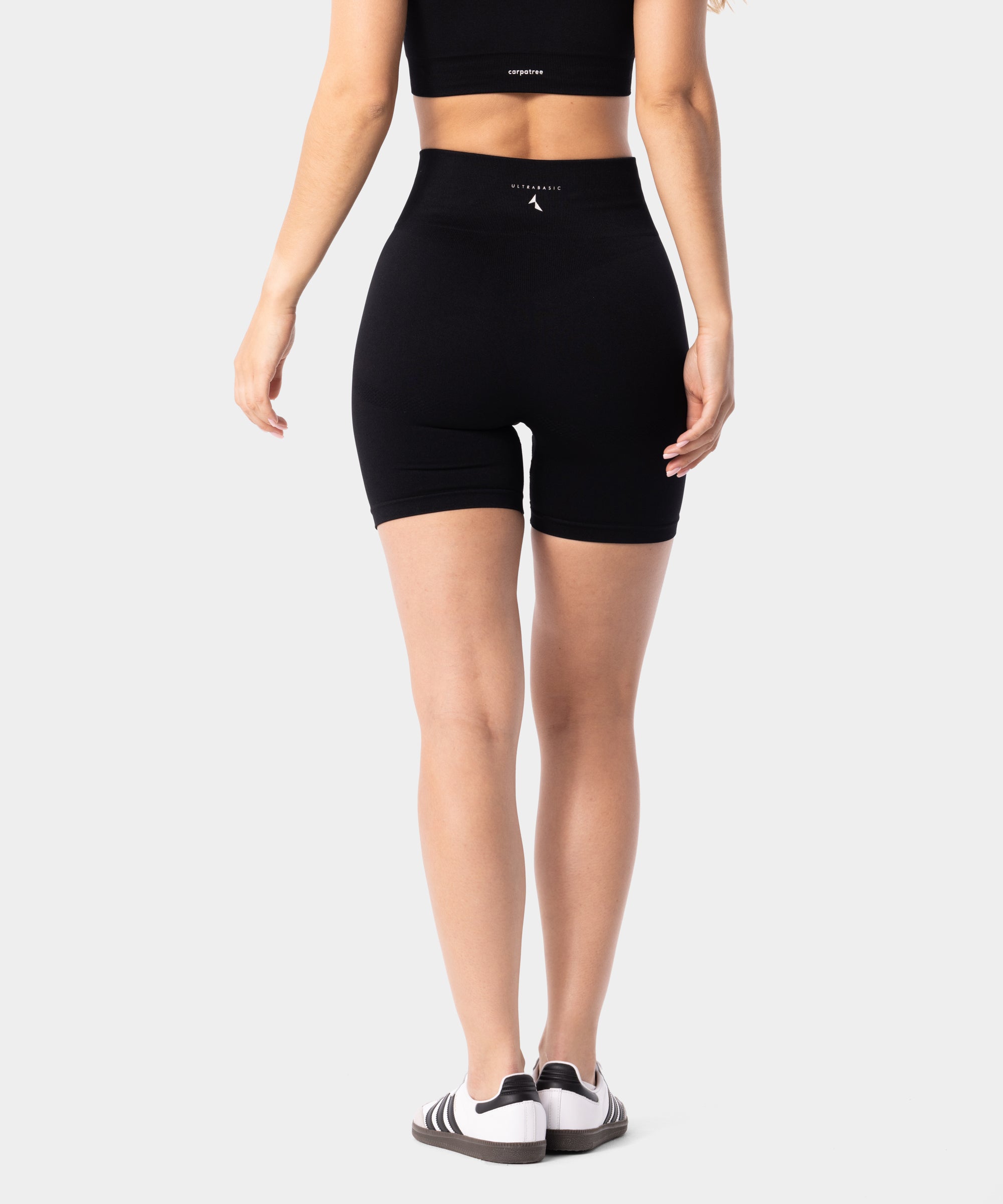 Carpatree Simply Seamless Shorts Pure Black