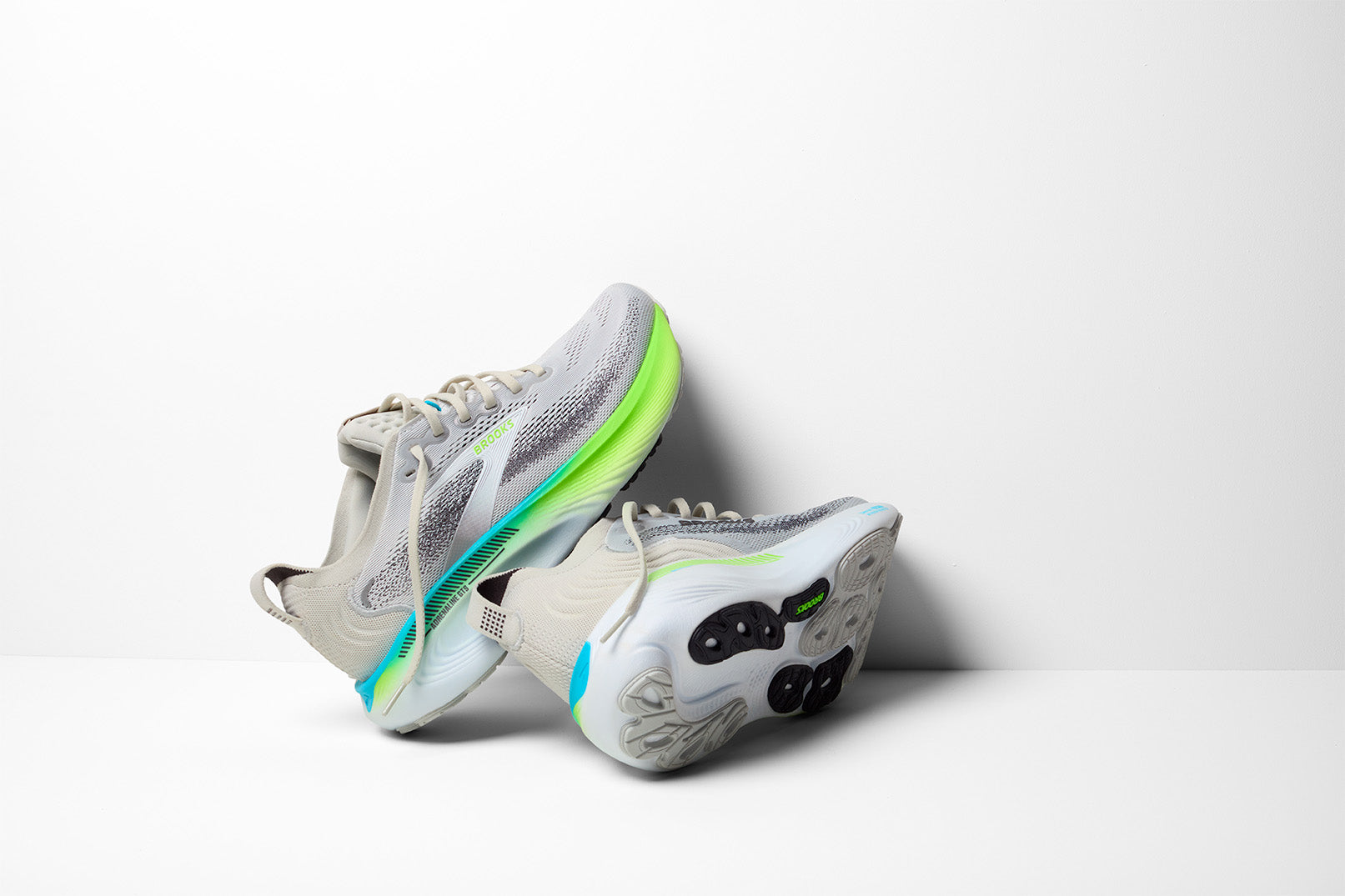 Brooks Adrenaline GTS 25 Men's Running Shoes Oyster Green Gecko