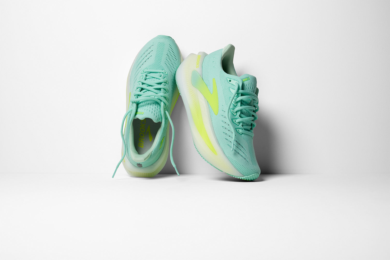 Brooks Glycerin Max 2 Women's Running Shoes Yucca Nightlife