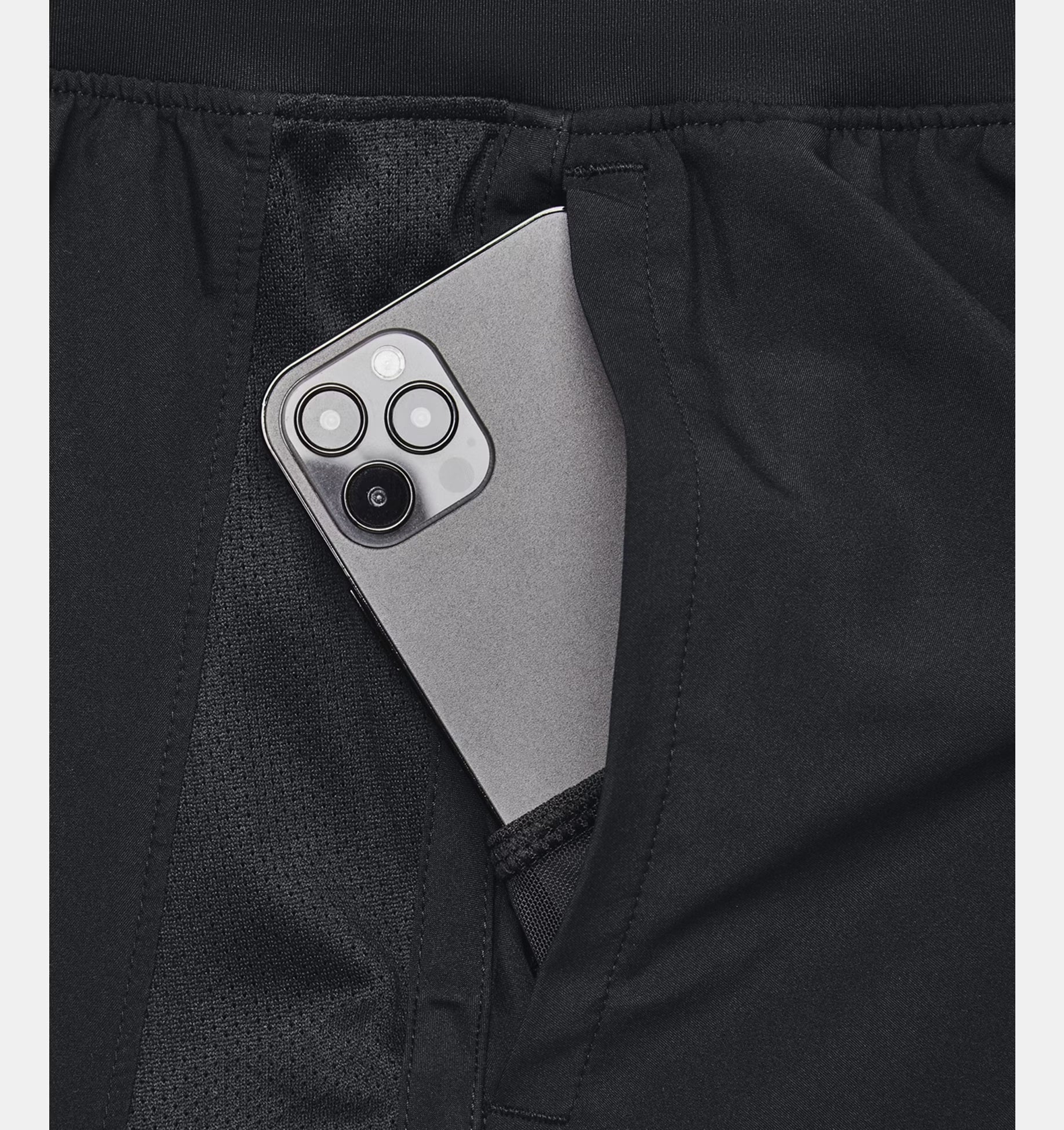Under Armour Men's Launch 7" 2 in 1 Run Shorts