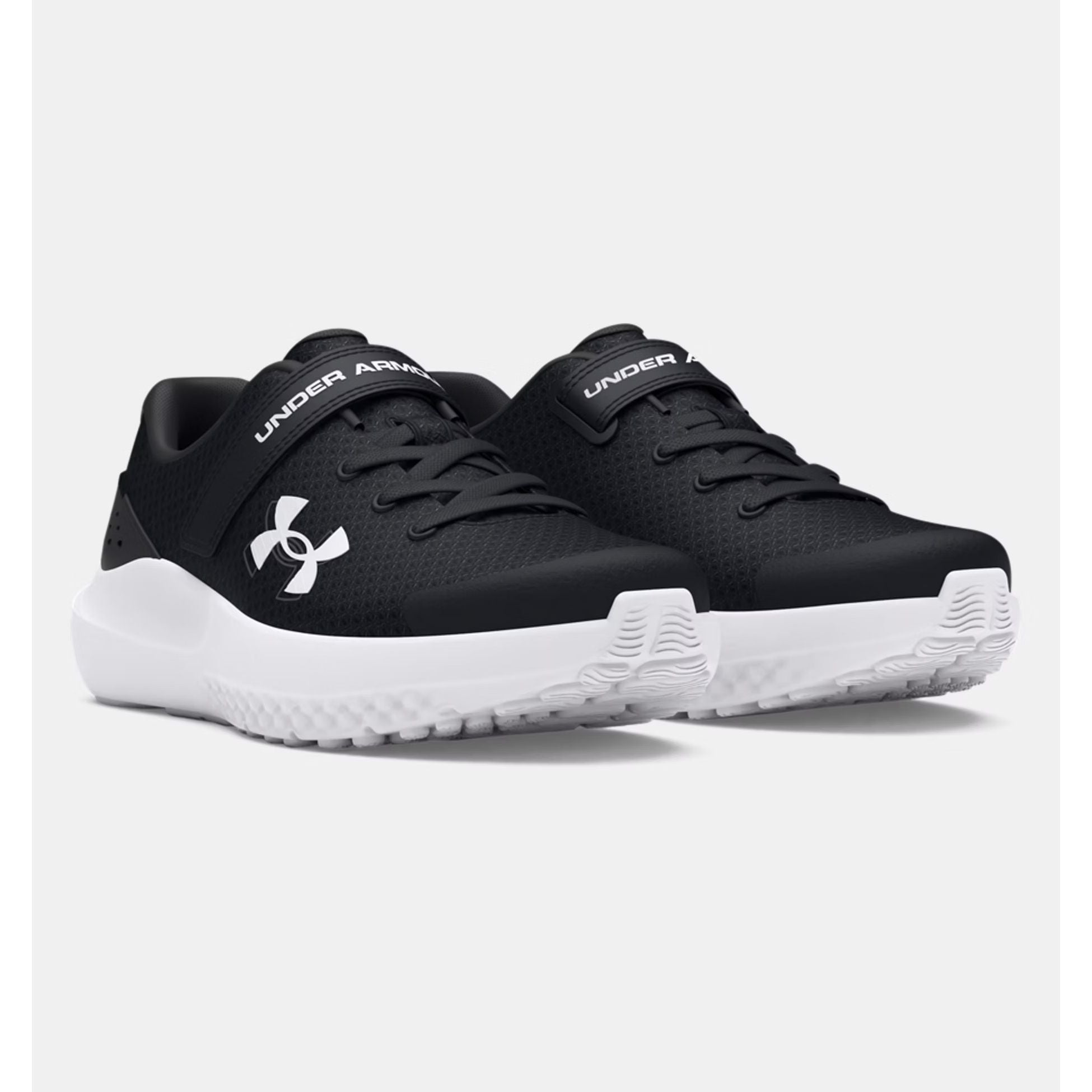 Under Armour Surge 4 AC Boys PS Running Shoes Black White