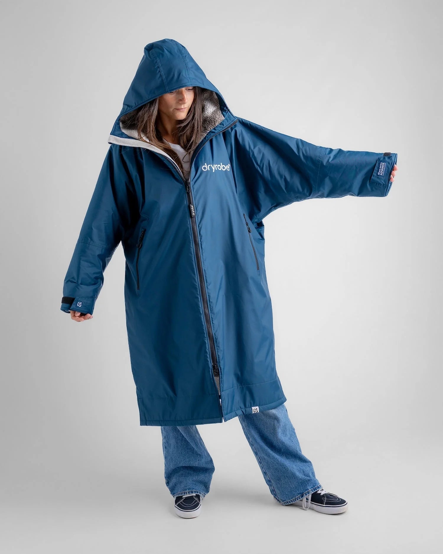 Dryrobe Advanced long Sleeve Changing Robe Deep Sea Blue Camo – Central ...