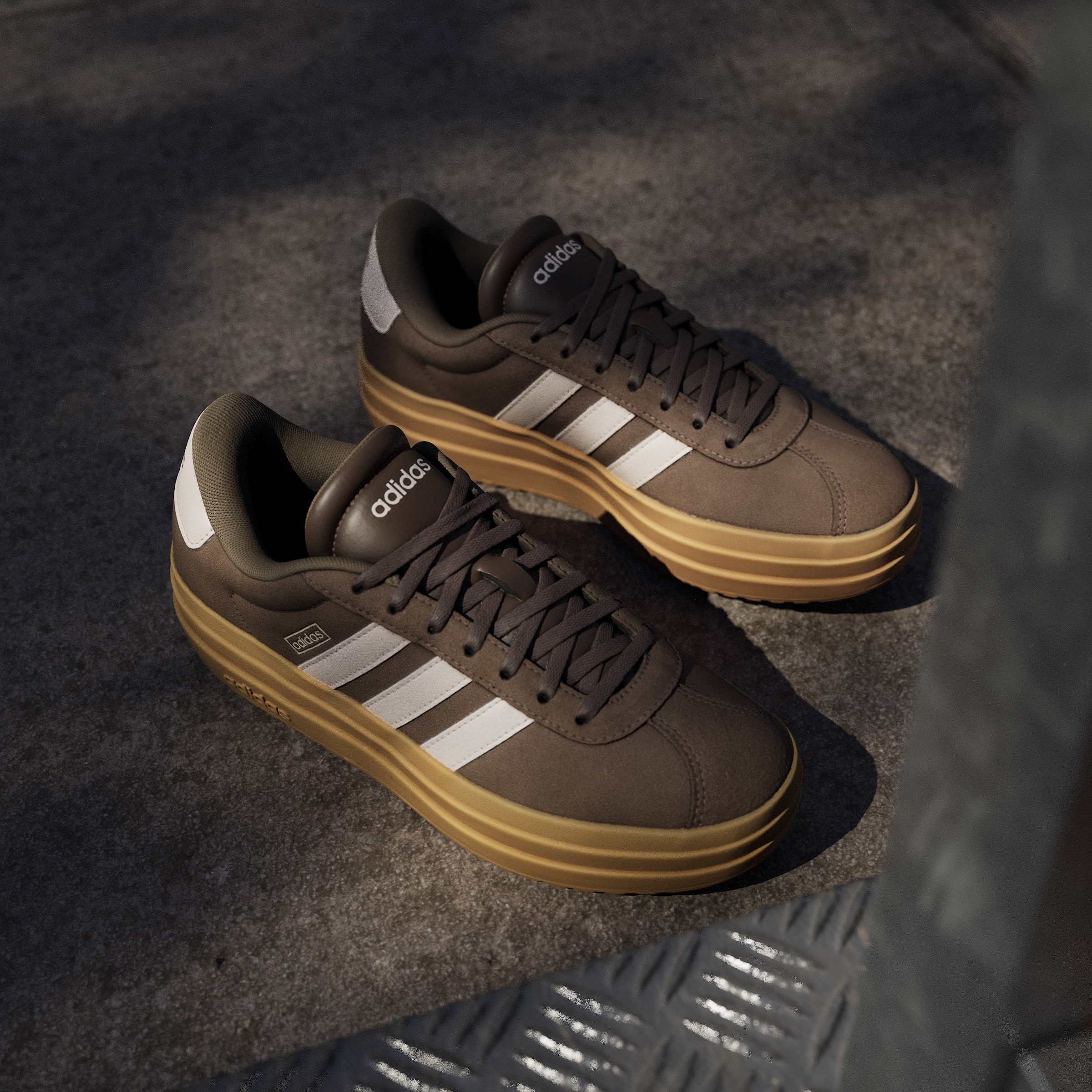 Adidas Women's VL Court Bold Trainer Shoes Earth Strada