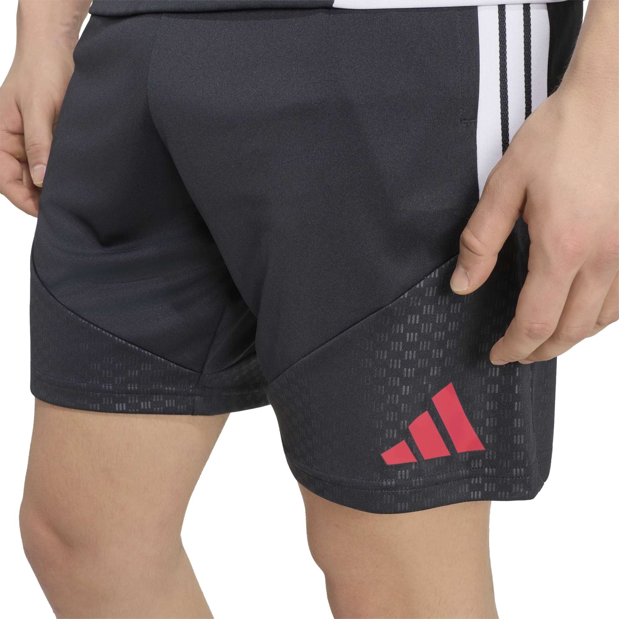 Adidas Liverpool FC 26/27 Tiro Training Shorts