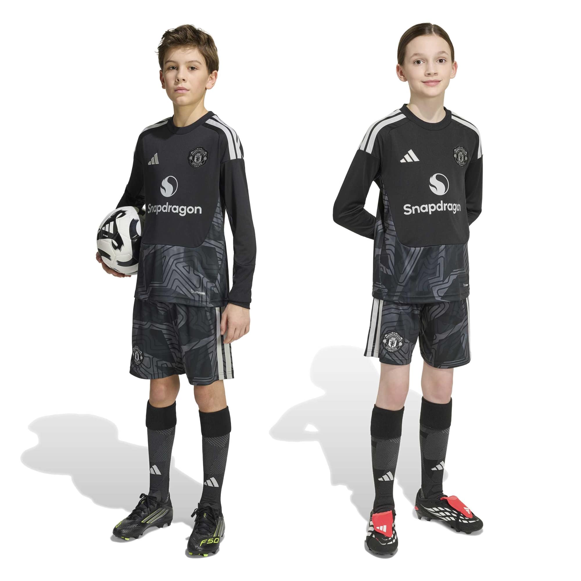 Adidas Manchester United 26/27 Home Goalkeeper Shorts Kids