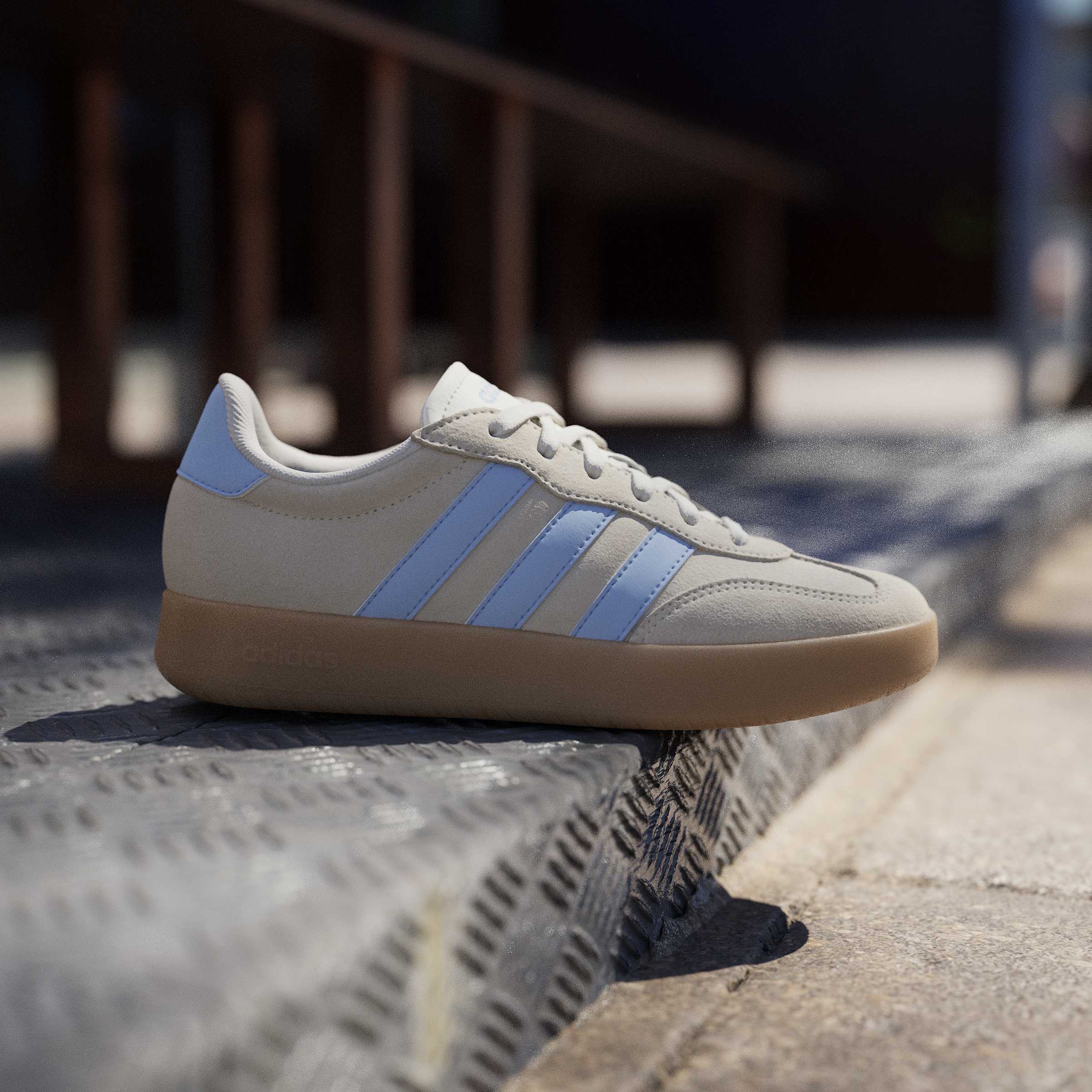 Adidas Barreda Women's Trainer Shoes Cream Blue
