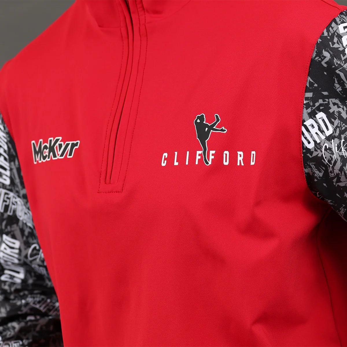 McKvr David Clifford 1/4 Zip Top Red Black