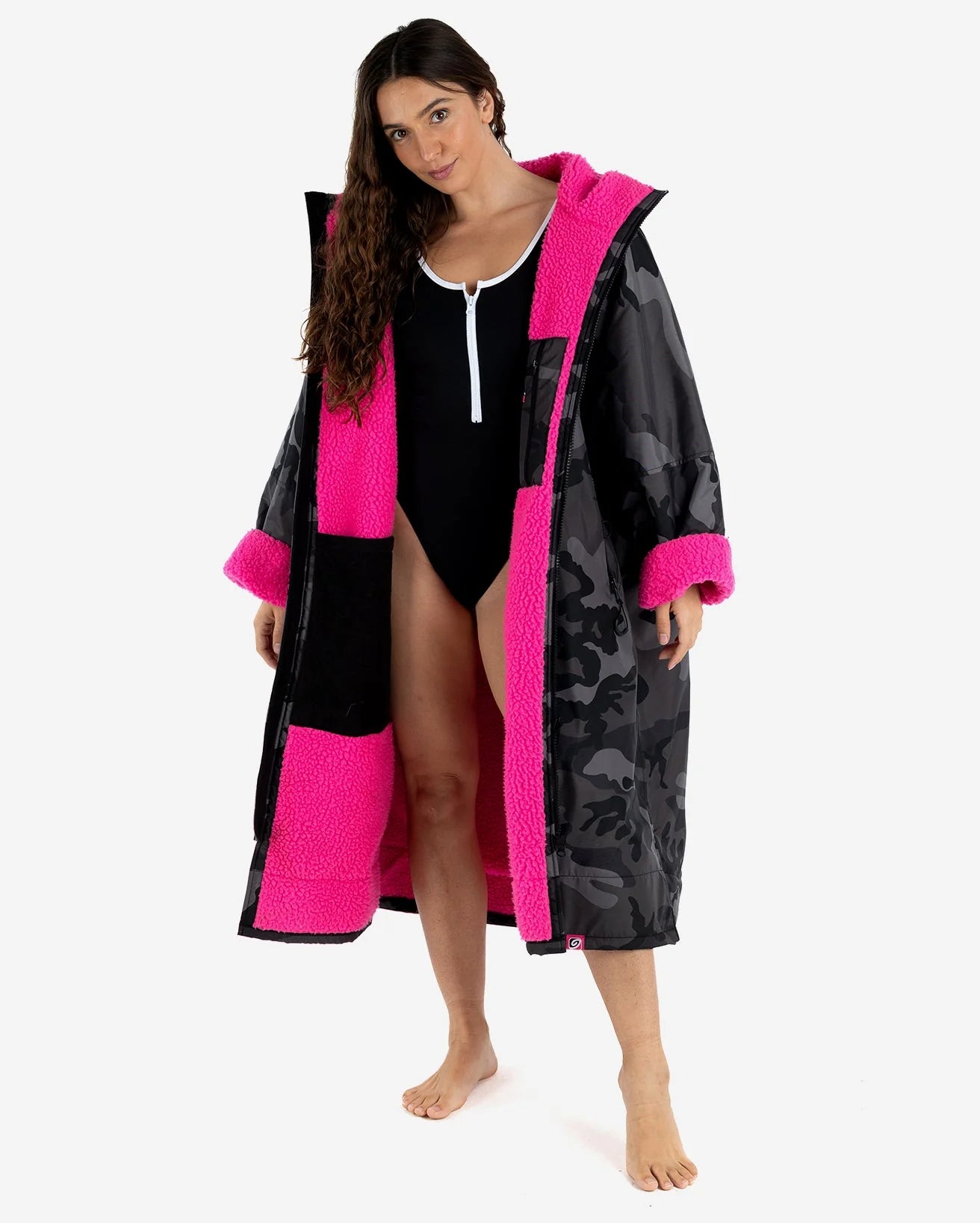 Dryrobe Advanced long Sleeve Changing Robe Black Camo Pink