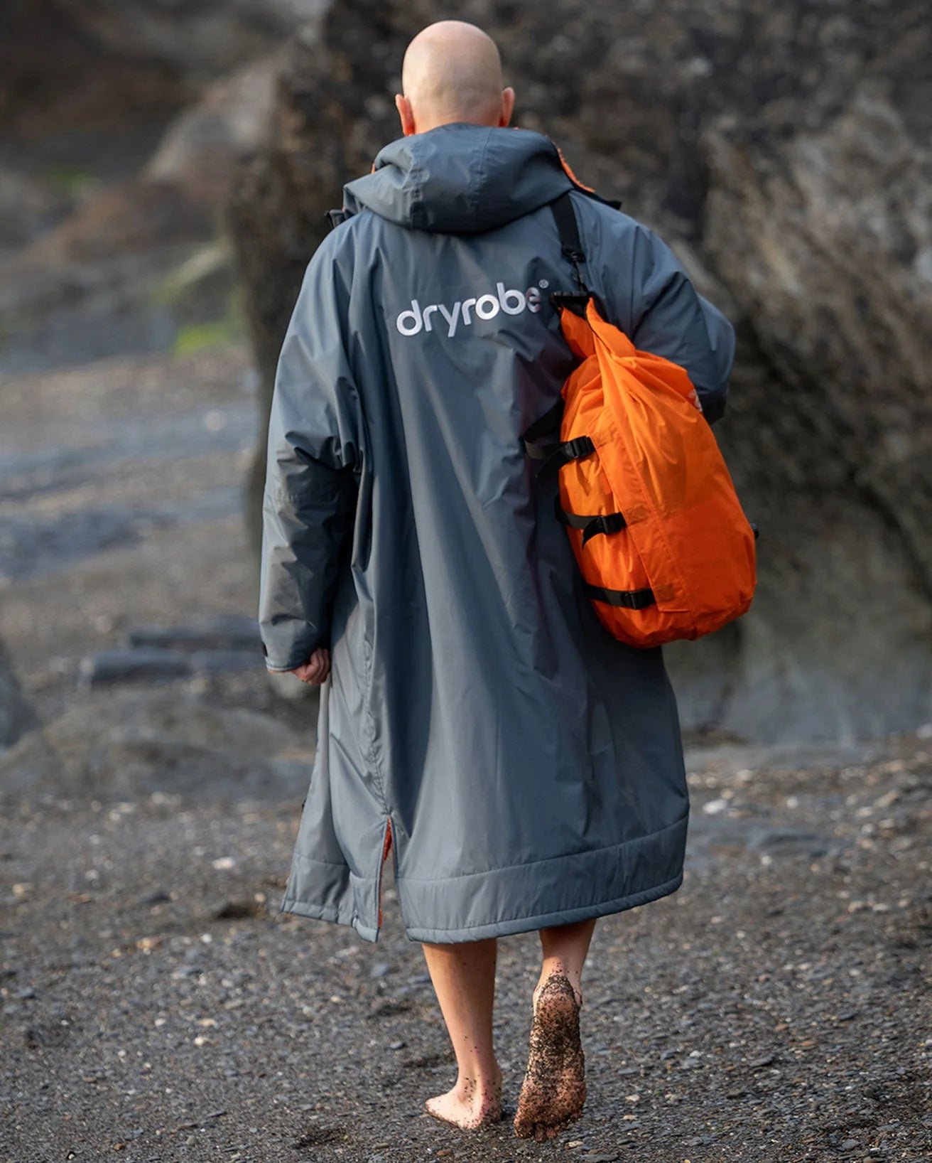 Dryrobe Advanced long Sleeve Changing Robe Dark Grey Orange